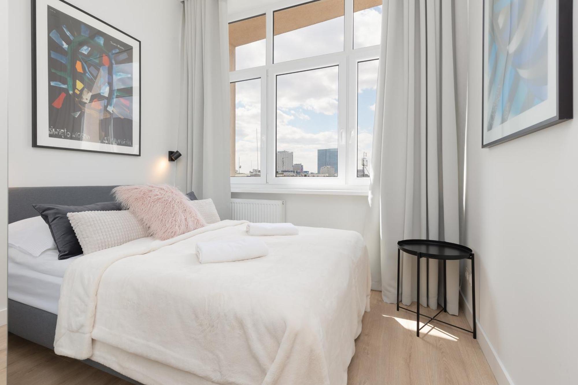 City Panorama Spacious Apartment By Renters Prestige Варшава Екстер'єр фото